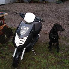 Aprilia Sonic .. DEN ER VÆK