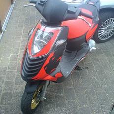 Aprilia sonic solgt