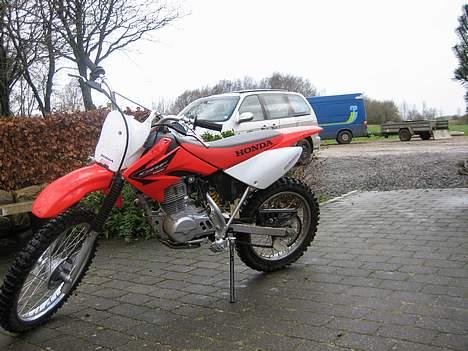 Honda CRF 100F billede 2