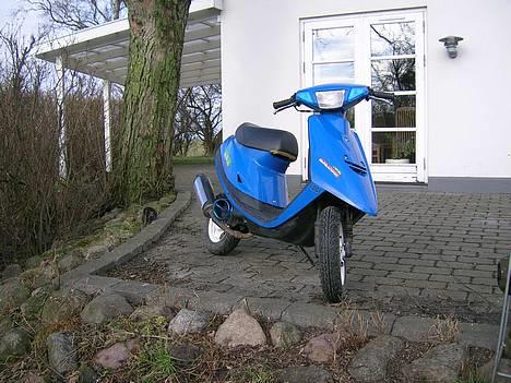 Yamaha jog (solgt) billede 8