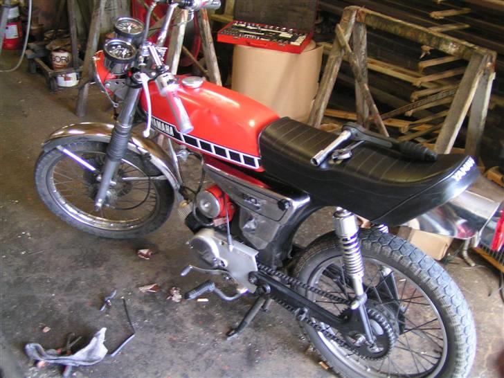 Yamaha FS1 DX   (Solgt)  - Der står den i færdig stand :) fin blev den på et års tid billede 1