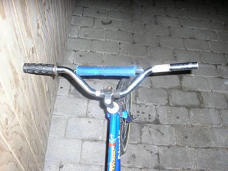 MiniBike psyko cykel billede 7