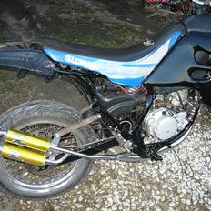 Suzuki smx/tzr nakket 