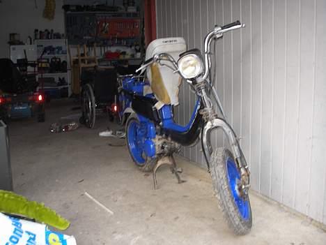 Suzuki FZ50 - i standsat billede 5