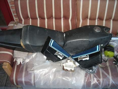 Suzuki Samurai Dm50 [ SOLGT ] - Tank, Skjolde, sæde og anderumpe.... (gamle dele) billede 10