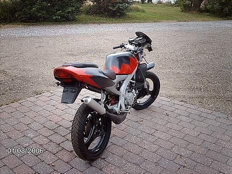 Aprilia rs50 ( byttet ) billede 3