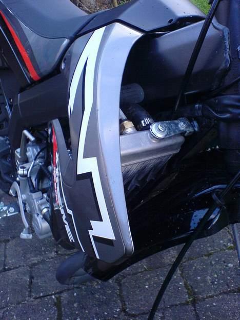 Derbi Senda SM Extreme 50 SOLGT billede 4