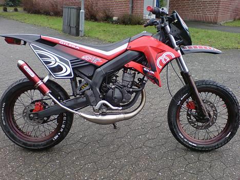 Gilera SMT (Byttet til Fz'er:-D) billede 1