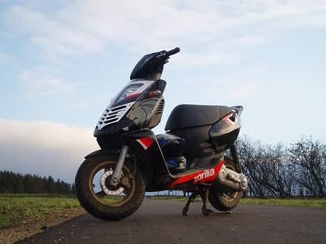 Aprilia Sonic \\ SOLGT billede 9