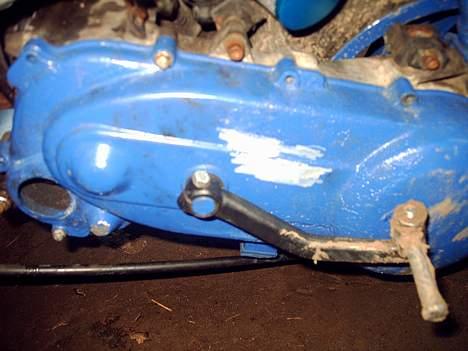 Piaggio zip ¤¤byttet til comet¤¤ - skal males hvid efter jeg har fået den til at køre :P billede 4