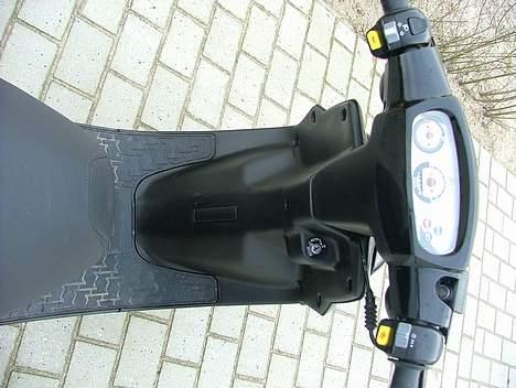 PGO Hot solgt billede 10