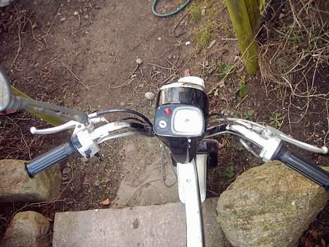 Suzuki fz 50 (daddys) :P solgt billede 4