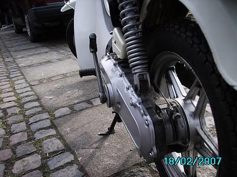 Suzuki Fz50 (SOLGT) billede 3