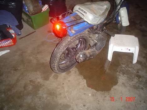 Suzuki fz 100 solgt billede 4