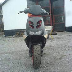 Aprilia SR50 DT LC DD | SOLGT |