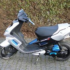 Peugeot Speedfight 2 *SOLGT*