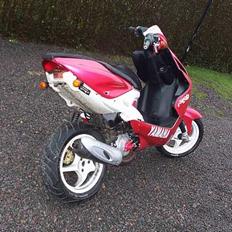Yamaha Aerox (SOLGT)