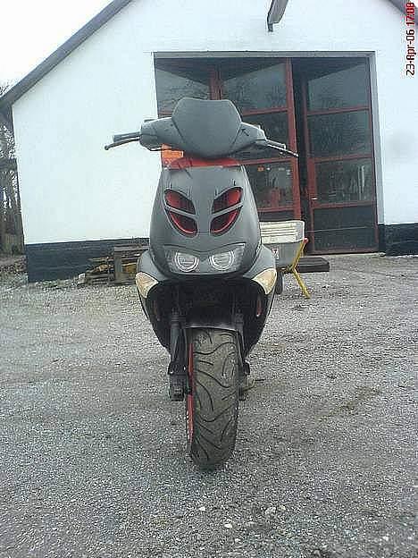 Aprilia SR50 DT LC DD | SOLGT | billede 1