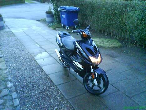 Yamaha Aerox R billede 5