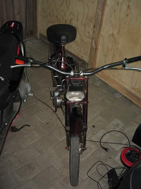 Puch Maxi solgt - mit styr.. fra min senda.. sys det ser fedt ud  billede 3