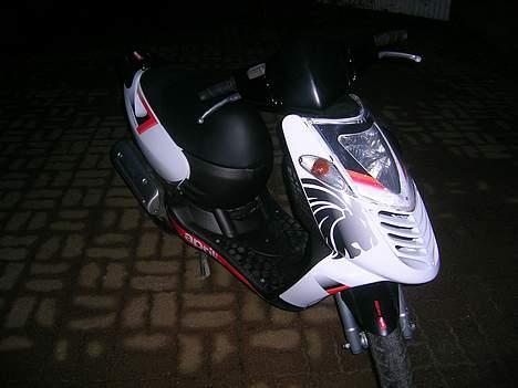 Aprilia  • sonic GP billede 1