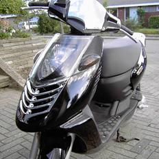 Aprilia sonic  >>Team Elev<<