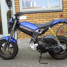 Suzuki Street Magic (Solgt)