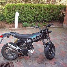 Suzuki Street Magic (solgt)