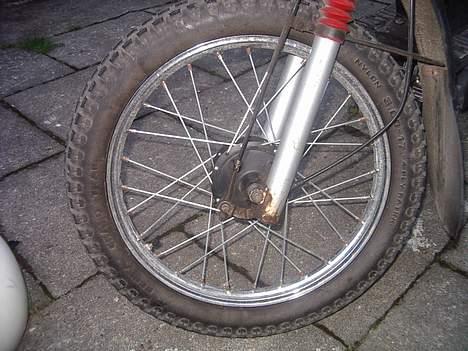 Yamaha Sting -=Til Salg=- - De nye fælge som ikke lige er blevet vasket :/ billede 3