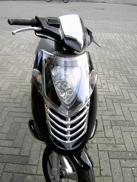 Aprilia sonic  >>Team Elev<< billede 3