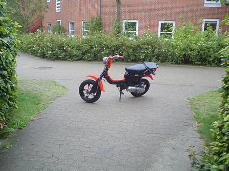 Suzuki FZ 50 *SOLGT* billede 1