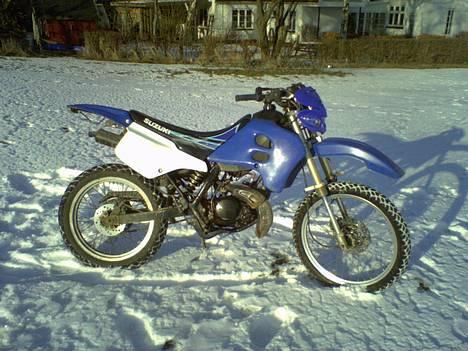 Suzuki RMX - ~x~ SOLGT ~x~ billede 1