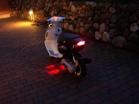 Aprilia Sonic - Det nye røde baglys hehe billede 4