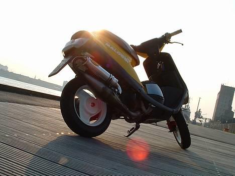 Yamaha Jog (solgt) billede 4