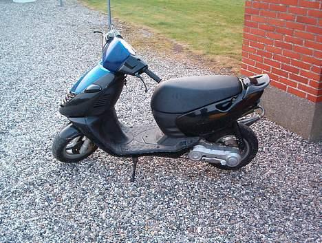 Aprilia Sonic Racing - Det første billed efter jeg fik sat mit lækre tun på! :D billede 10