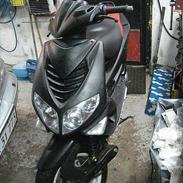 Peugeot Speedfight 2