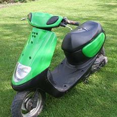 Yamaha Jog Space.      SOLGT.