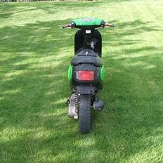 Yamaha Jog Space.      SOLGT.