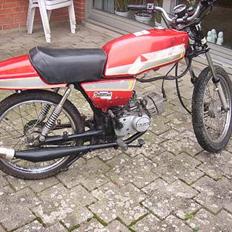 Suzuki Samurai DM 50 solgt