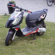 Aprilia Sonic *Solgt*