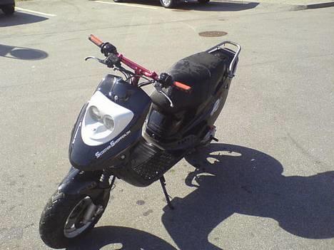 PGO HOT 50 billede 1