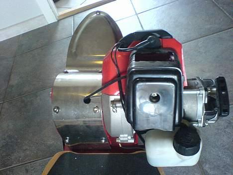 MiniBike Benzin Løbehjul. billede 2