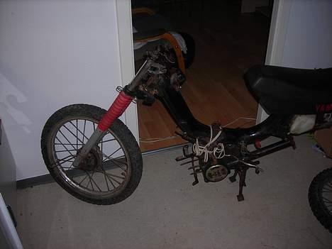 Yamaha sting project Smidt ud - her har jeg prøvet at sidde motoren fast det er sat fast med ledning billede 19