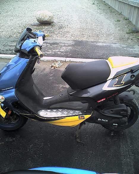 Aprilia Sr 50 Ditech  (solgt)  billede 7