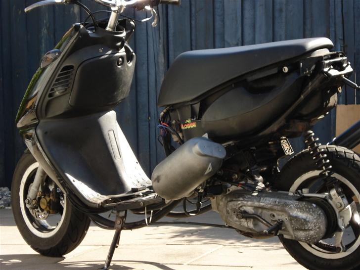 Aprilia Sonic LC Teamspeed*SOLGT* - lakeret bagfælg billede 10