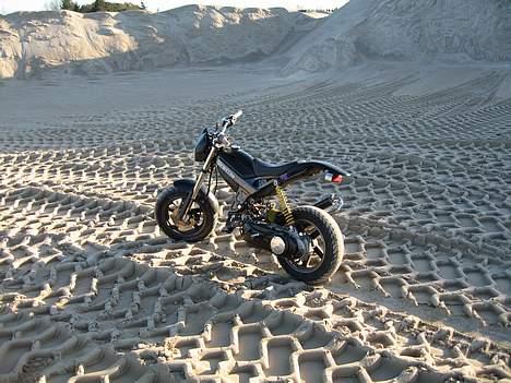 Suzuki Street Magic  >P!NK Lama< billede 6