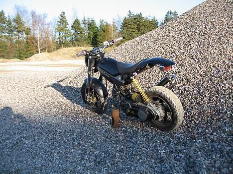 Suzuki Street Magic  >P!NK Lama< billede 9