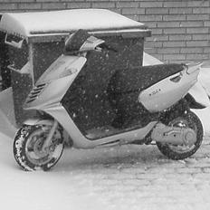 Aprilia sonic smadret.