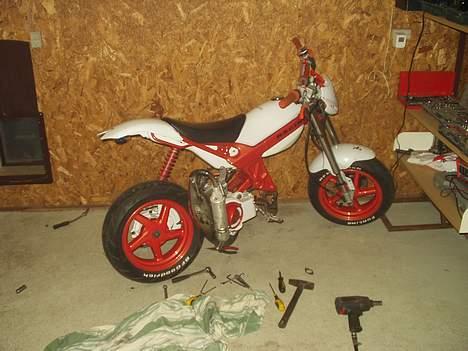 Suzuki Street Magic Solgt - Ved at indstille, kørte af lort da jeg fik den... billede 6