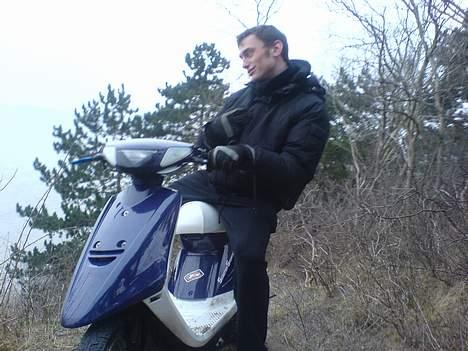Yamaha Jog as AC - SMADRET! - Peter :D , ham der har renoveret motoren (: - tak for hjælpen mate.. billede 11
